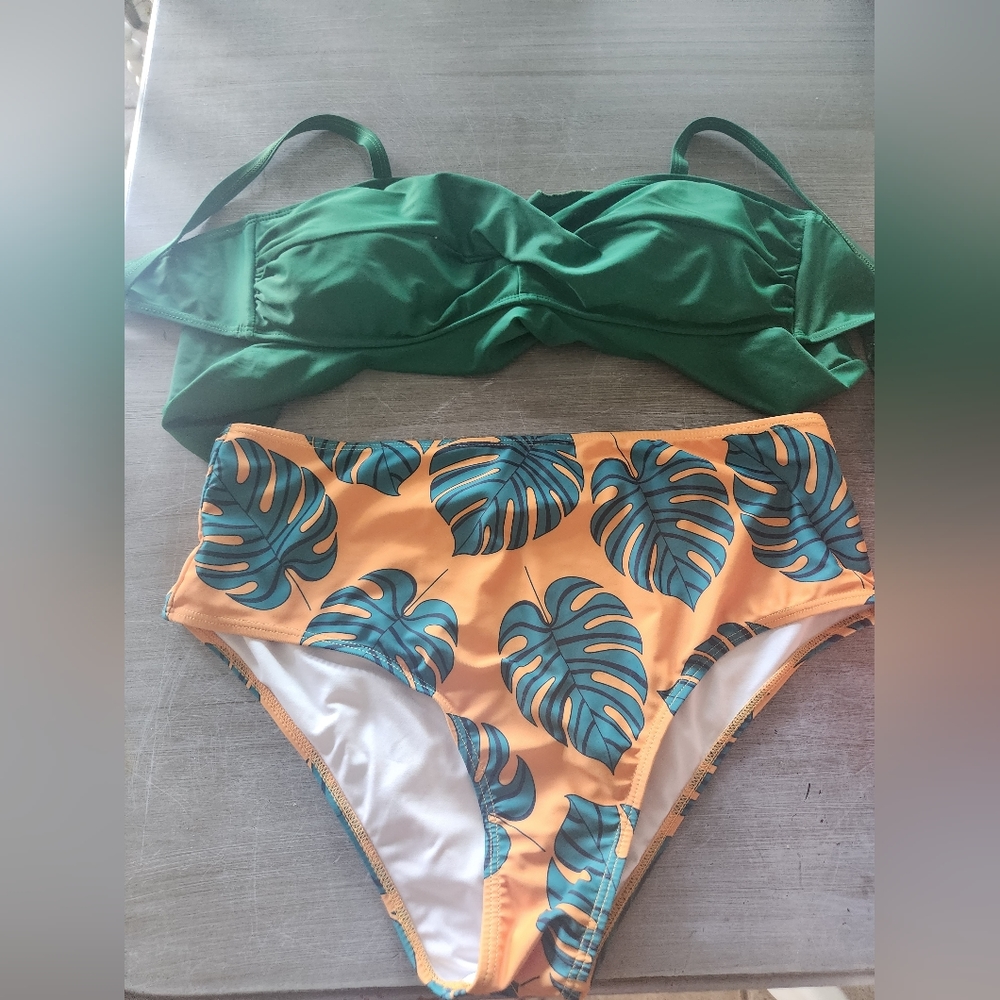 NWOT women's bathing suit XL